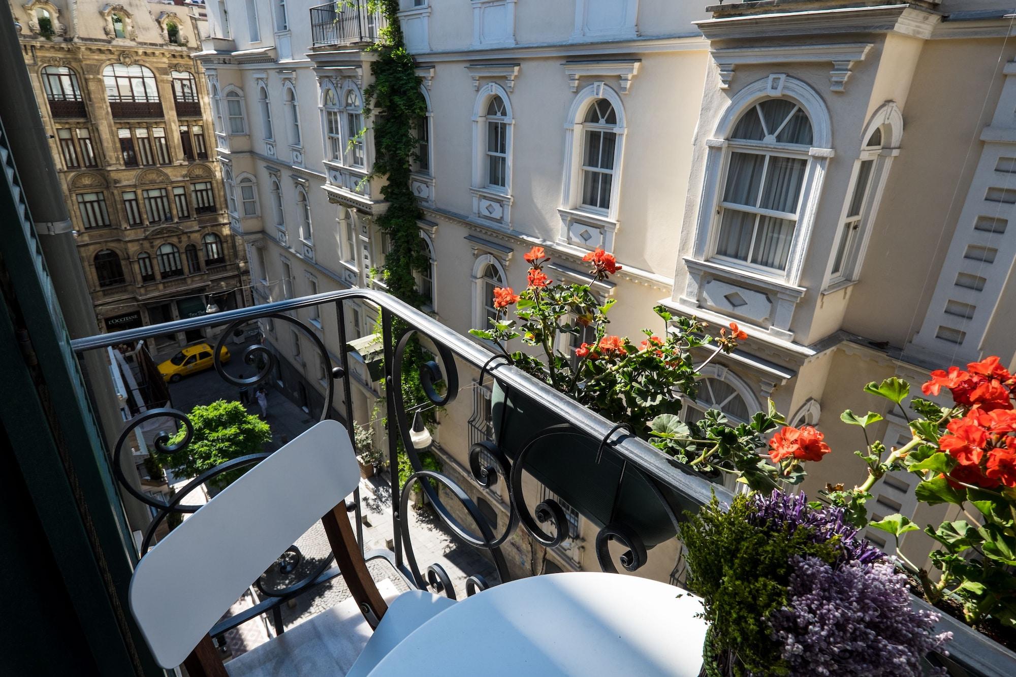 Pera Neuf Hotel Istanbul Ngoại thất bức ảnh